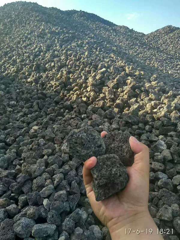 黑色火山石浮石